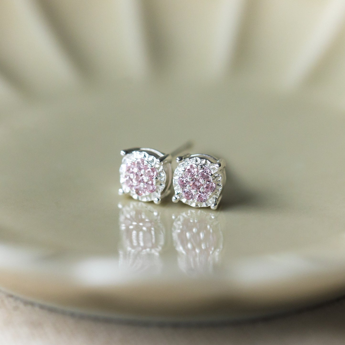 Bedazzle Studs - Silver/Pink
