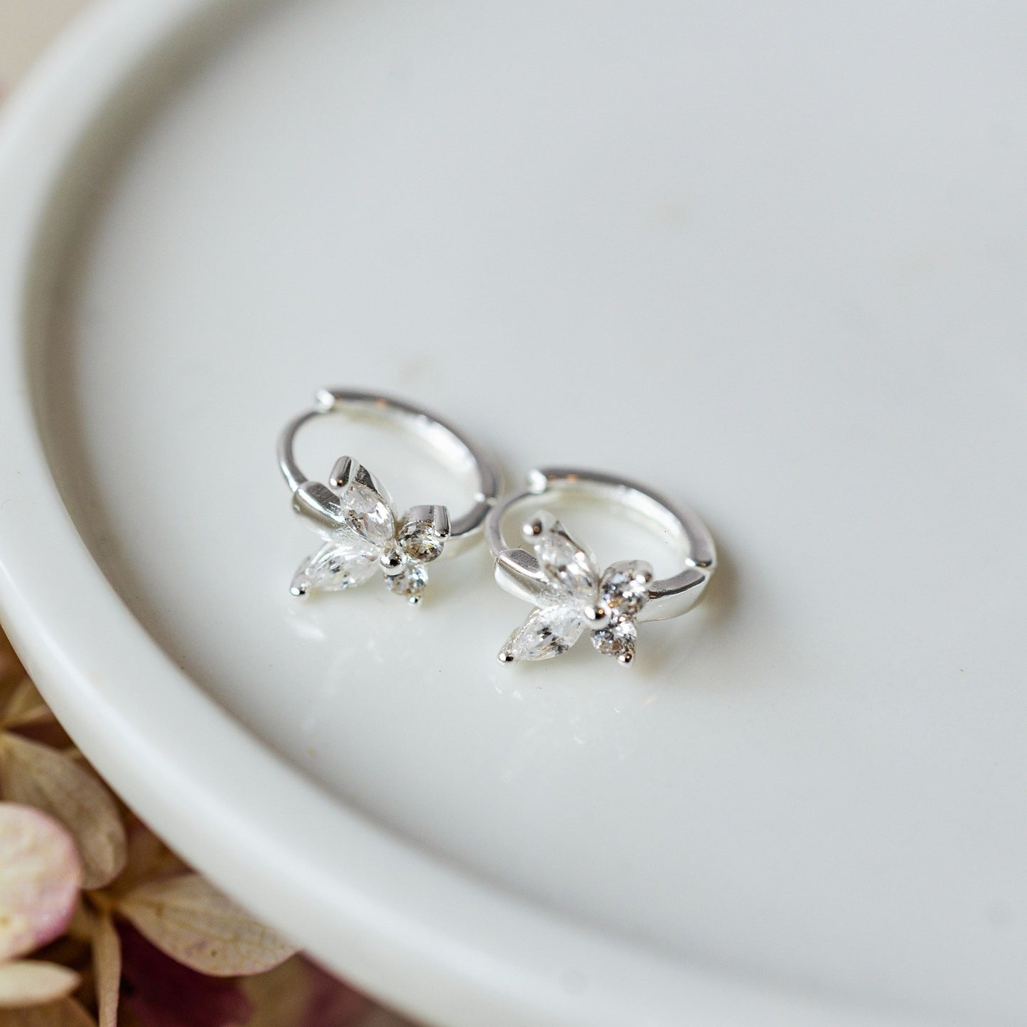 Papillon Hoops | Silver