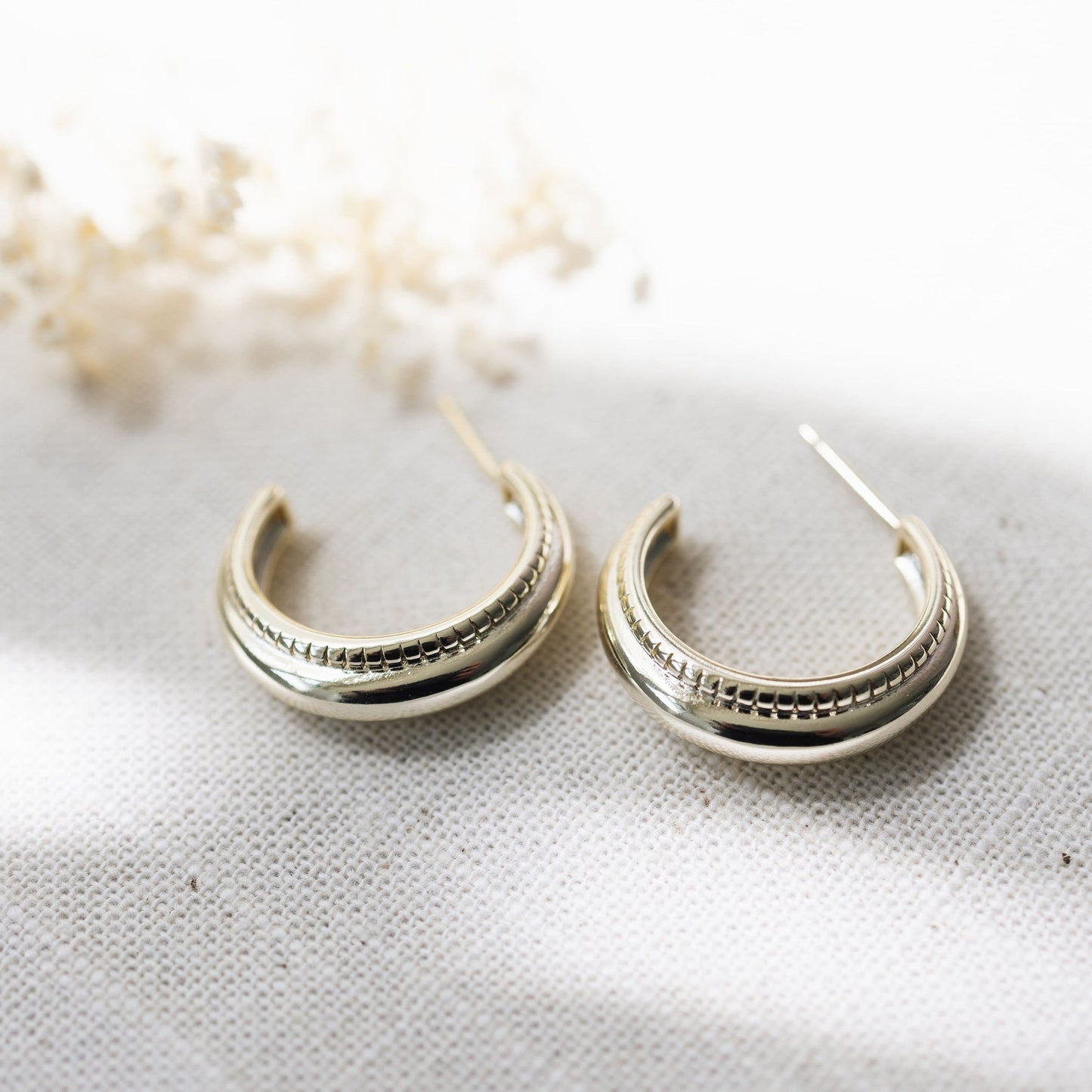 Quirina Hoops | Gold