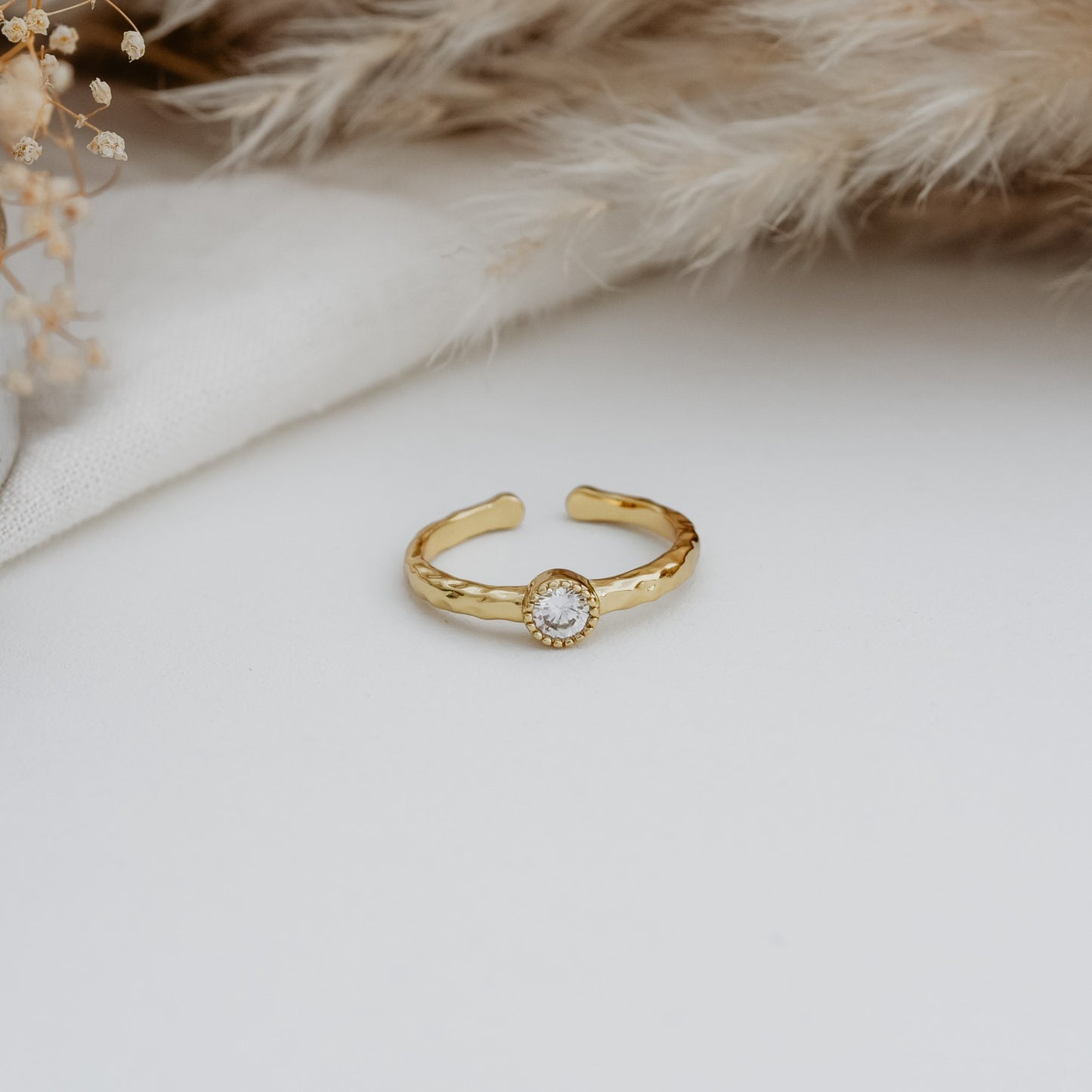 Versatile Vintage Ring - Gold
