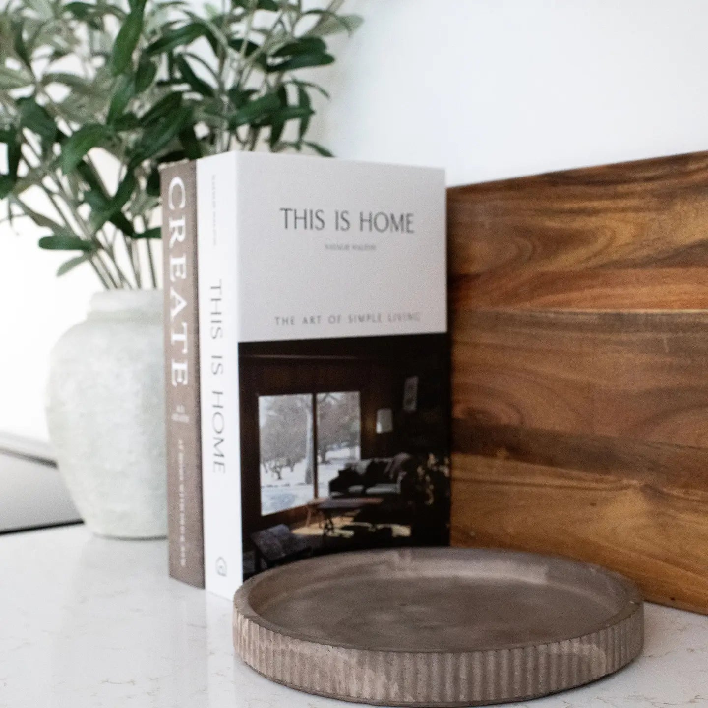 Fluted Round Tray | Mocha Stone