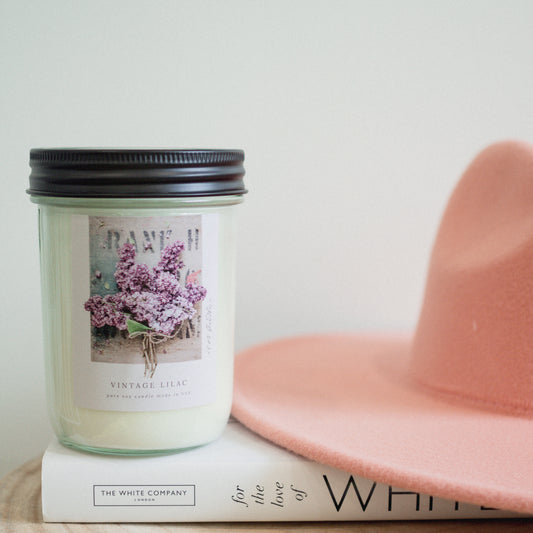 Vintage Lilac Soy Candle | 14oz