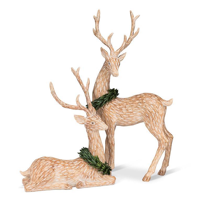 Laying Deer w/Wreath