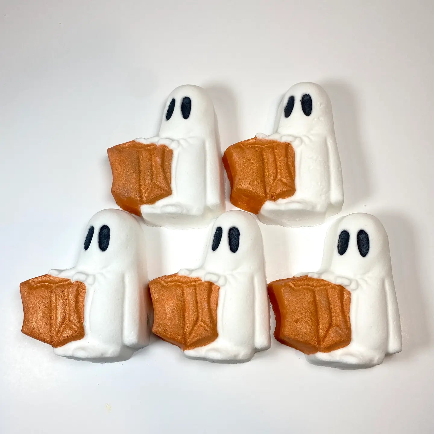 Ghost Bath Bomb