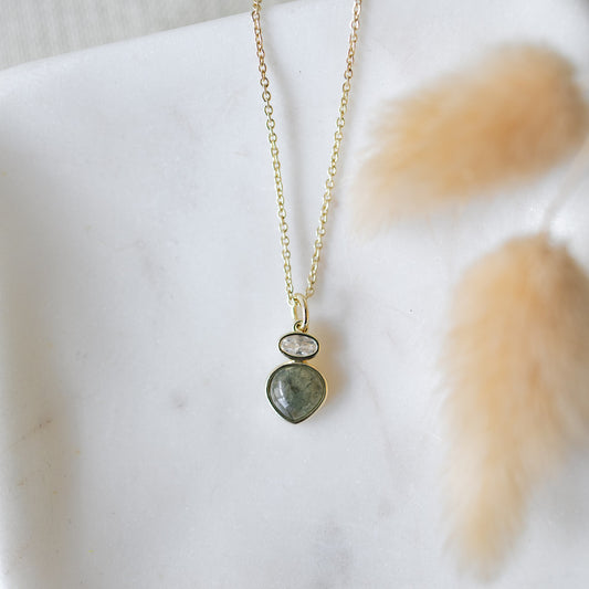 Anastasia Necklace | Gold/Labradorite