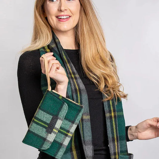 Laurel Wool Clutch Bag | Cape Breton