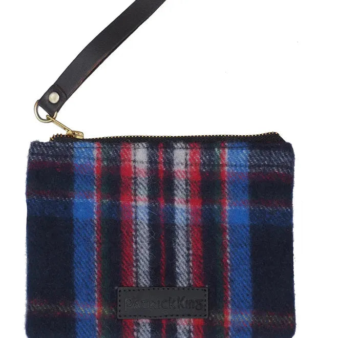 Hannah Tartan Wool Clutch Bag | Esprit du Quebec