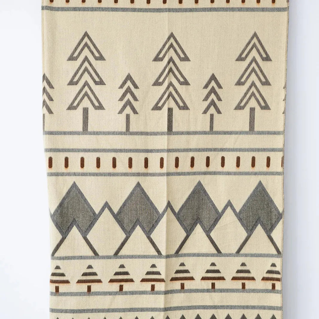 Tree Line Queen Blanket - Tranquil Peaks