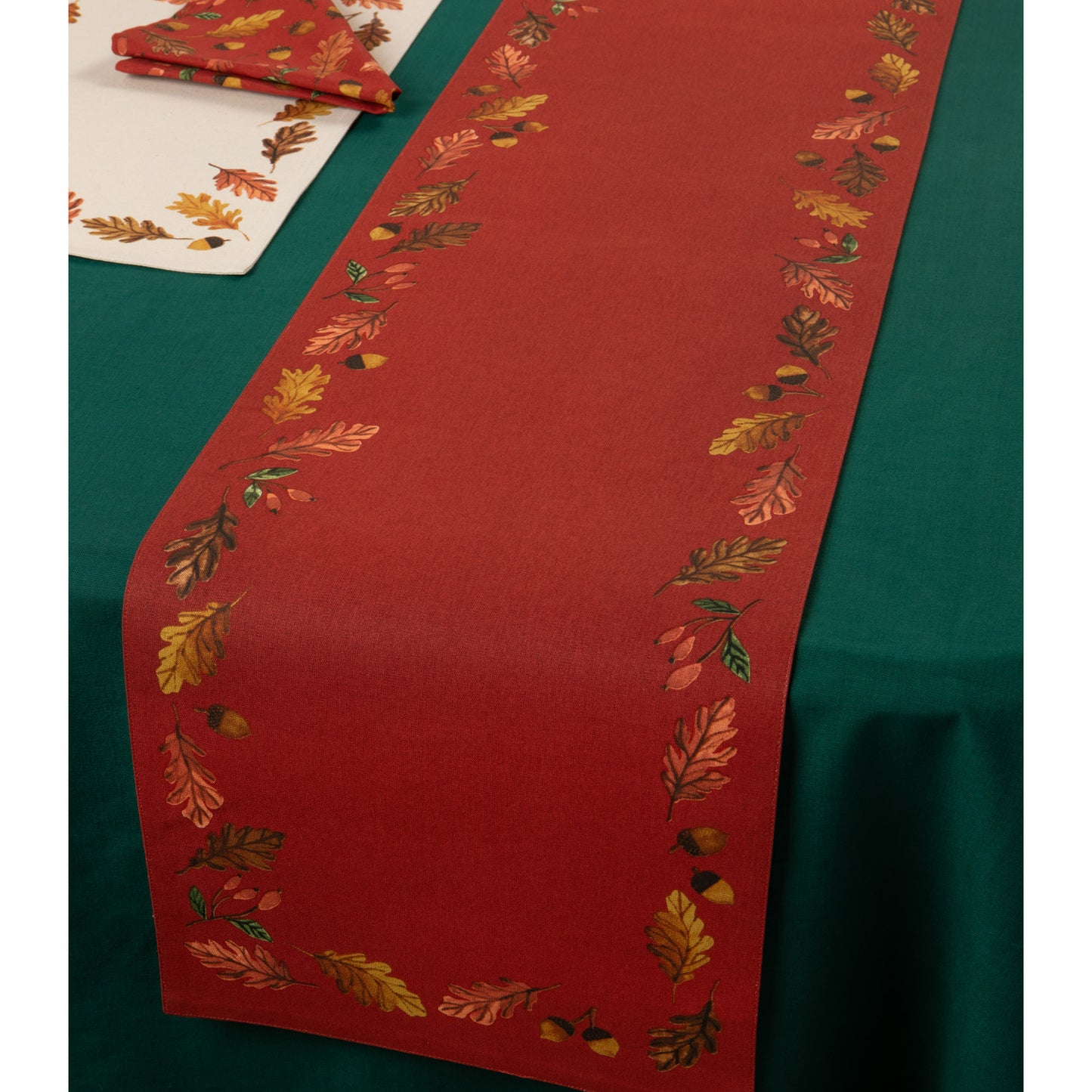 Table Runner - Oak and Acorn