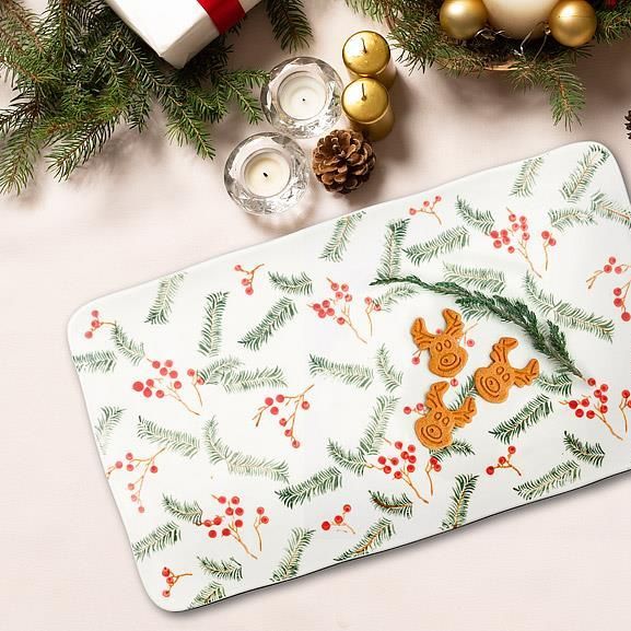 Pine & Berries Platter