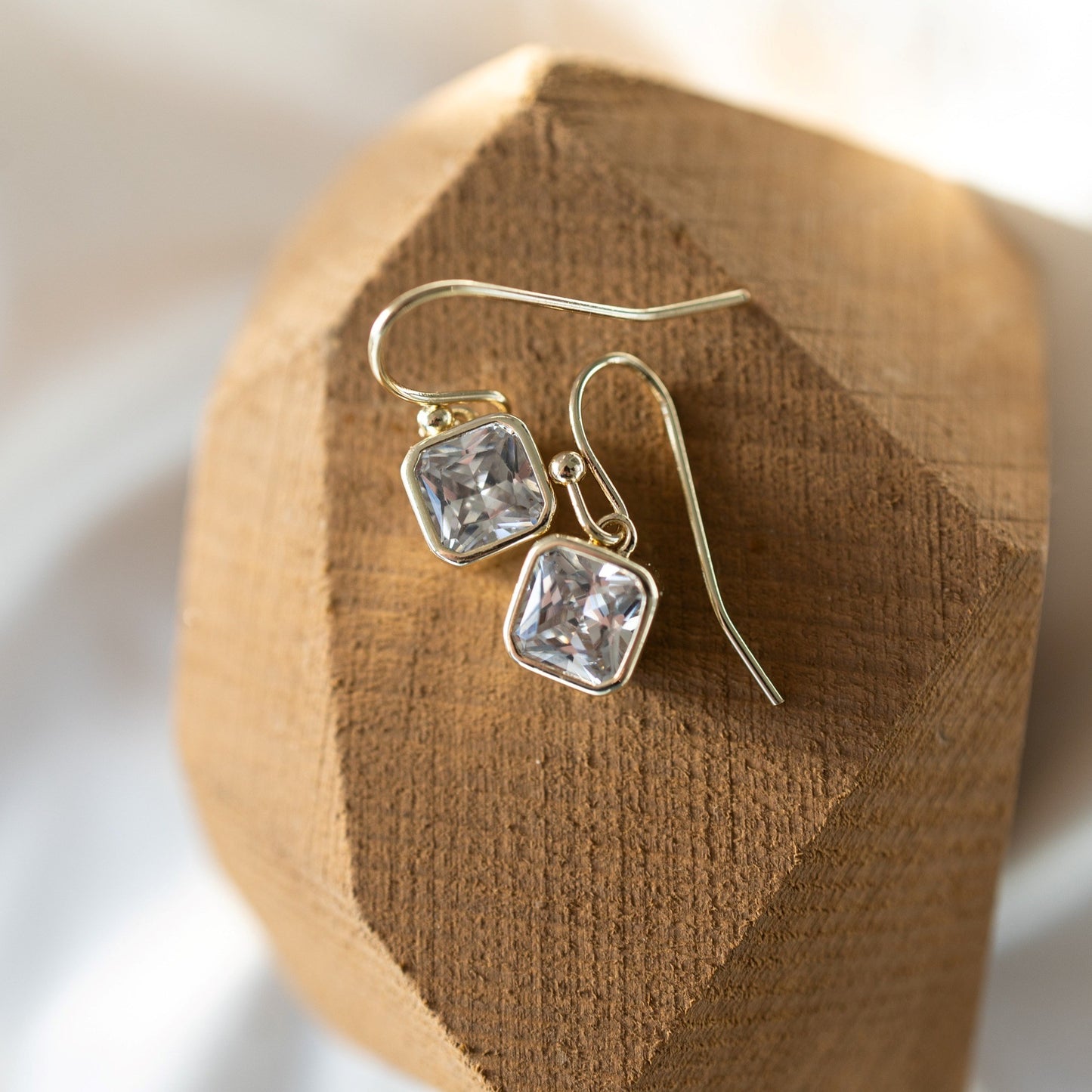 Radiance Earrings - Gold/Clear